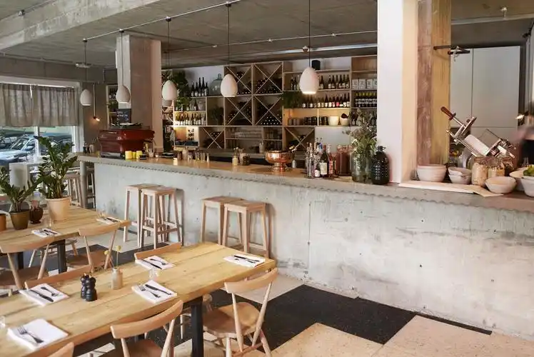 餐饮店面简易吧台装修效果图片