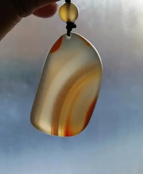 北红玛瑙逊克玛瑙中国宝石