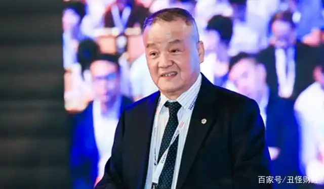 中国平安堪比印钞机,年收入上百亿元,董事长马明哲很神秘