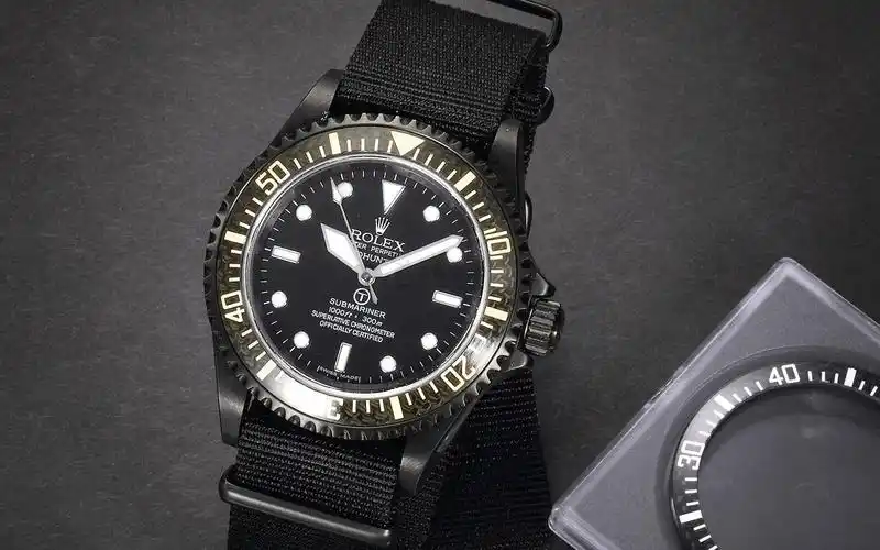 > 劳力士手表品牌广告高清桌面壁纸(1920×1200)