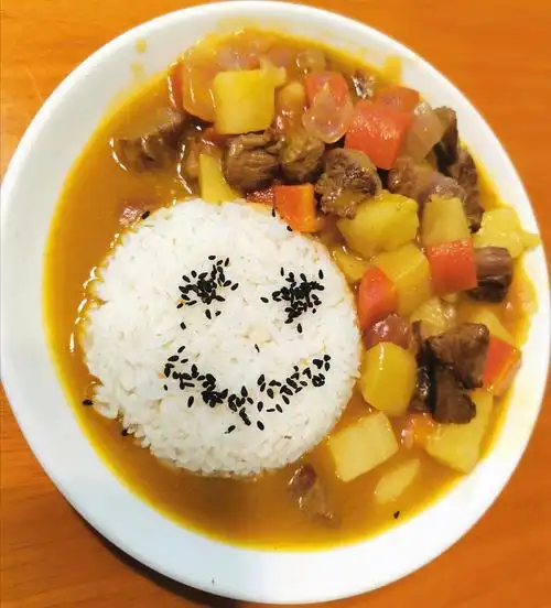 咖喱牛肉饭
