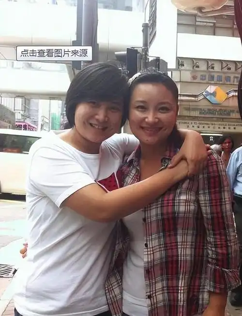 为挣快钱抛弃贾玲从春晚笑星沦为笑谈白凯南究竟怎么了