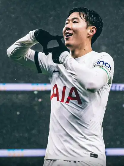 孙兴慜在赛后自责并道歉