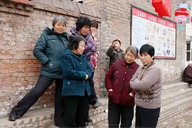 一纸鉴定揭开妻子的秘密,面对愤怒的丈夫:我们就发生过一次关系