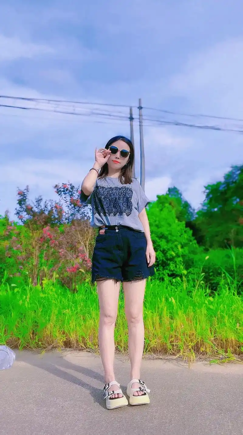 105 17 18 10 音乐 举报 发布时间: 2023-08-05 11:33 梅子姐姐95 .