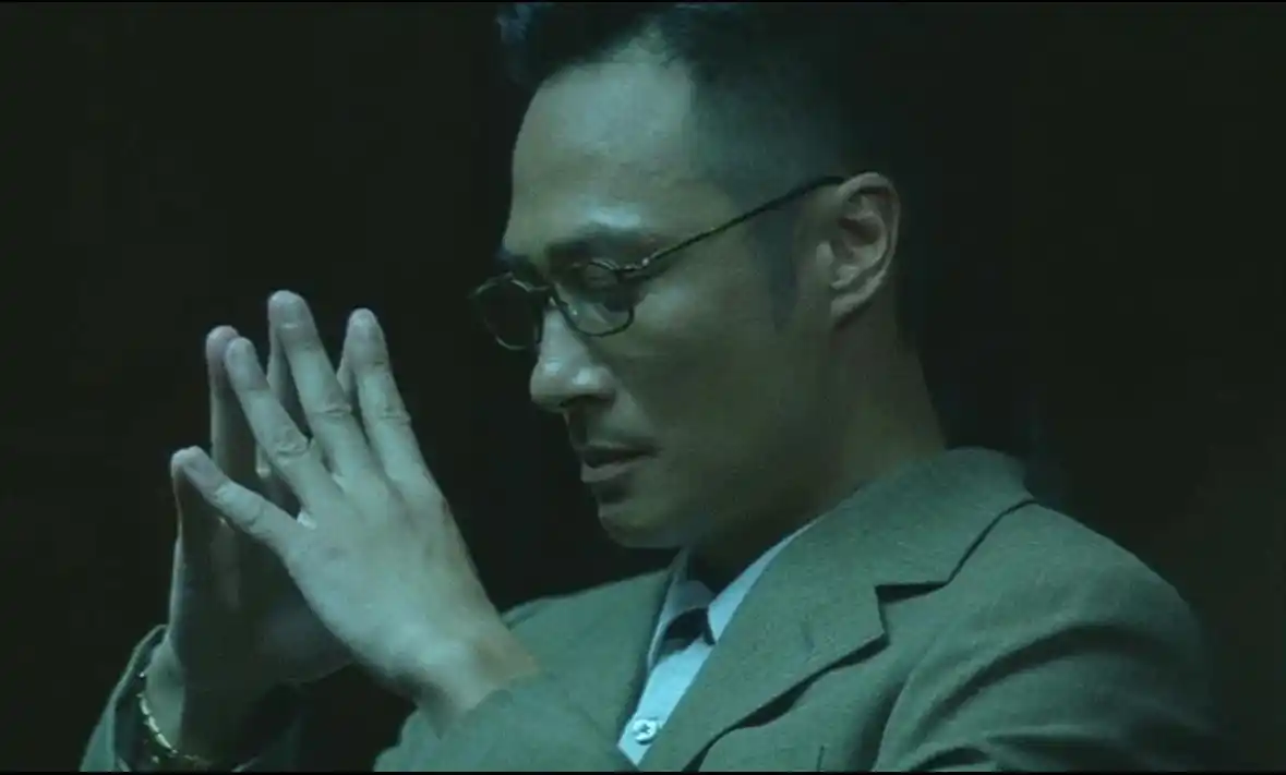 《无间道2》唯一没有台词的角色,仅凭演技就让人过目难忘!