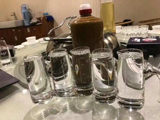 这4大老白酒口感浓郁喝过3款以上都是爷爷辈了你知道吗