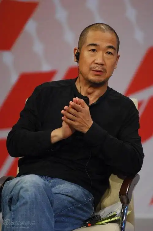 相关问题三,张国立是什么国籍