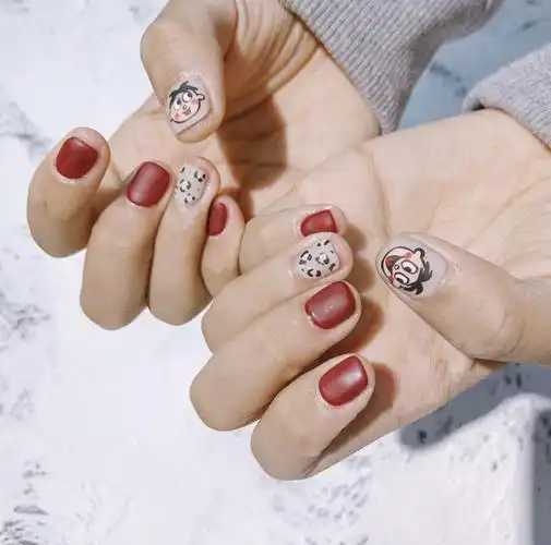 超可爱的卡通彩绘美甲,可爱又高级,时髦小姐姐都在做哦
