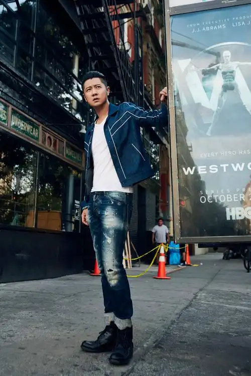 任重压轴亮相许馨尹携vickyzhang首秀纽约时装周