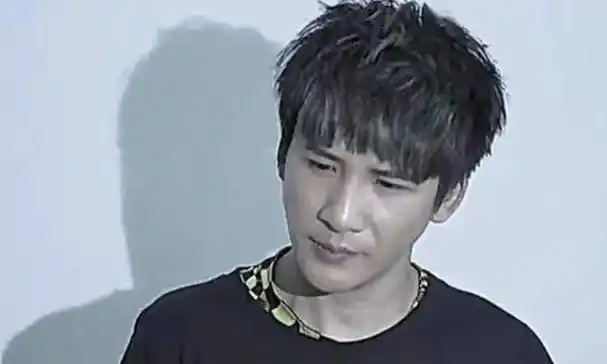 事实证明拧巴了这么多年的大鹏终于上道了