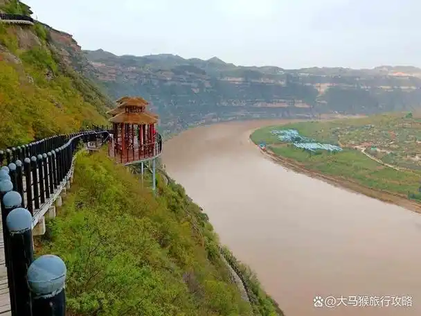 波澜壮阔〈乾坤湾〉看五个s型大弯道的恢宏气势!