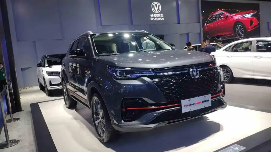 2020年成都车展:长安cs55 plus蓝鲸版实车