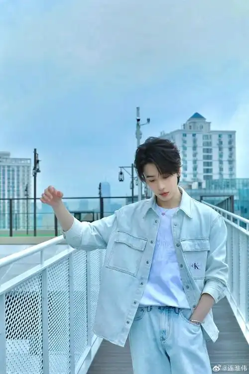 高考加油时刻##连淮伟噶里贡