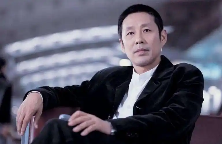 国家级别演员陈道明,出演抗击疫情影视作品,引起万众瞩目