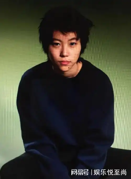 25岁窦靖童:父亲窦唯老了,继父李亚鹏弥补我缺失的温暖