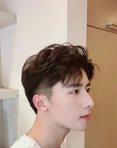 2021流行男发来了,清爽有型真时尚,喜欢就剪同款吧|发型|染发|脸型