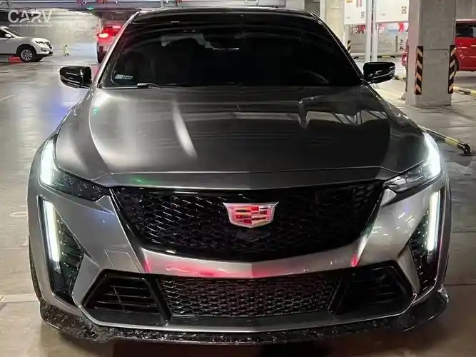 凯迪拉克ct5卡孚白金液态金属银改色膜,一种水银的质感