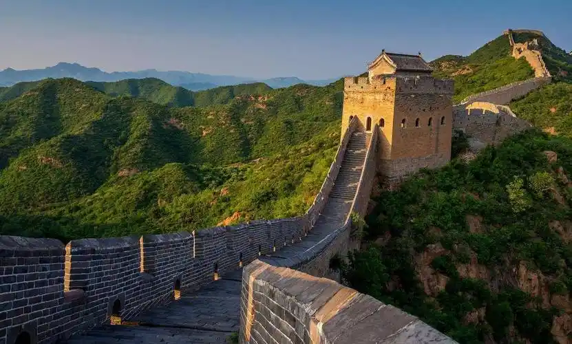 "世界七大奇迹"之一,它是一条绵延千里的古老建筑_长城_中国_历史