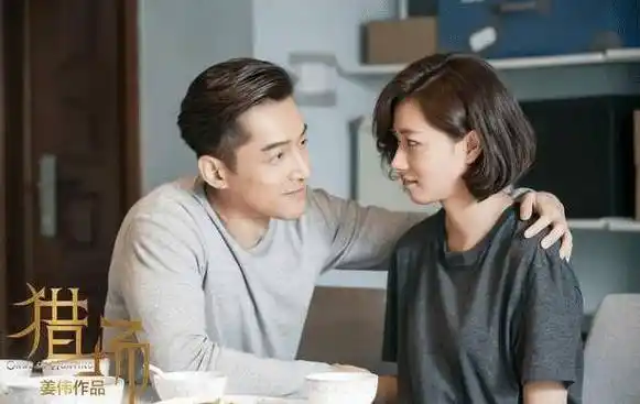 成熟稳重的她充满了诱惑力,只不过好像孙红雷对这个角色并不太感兴趣