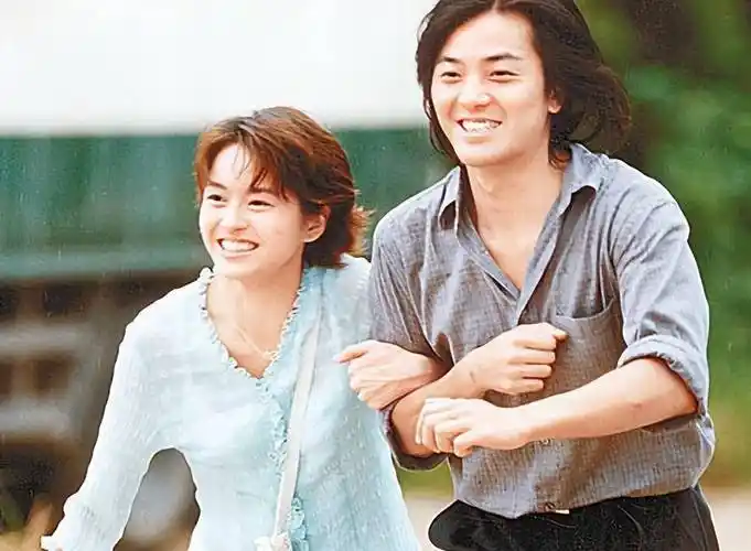 与郑伊健相守7年,被天后横刀夺爱,如今住上亿豪宅却过得凄凉_邵美琪_