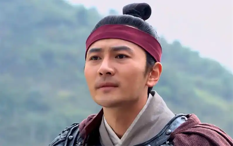 水浒人物:战平史进和花荣,谜一般的高手#水浒传