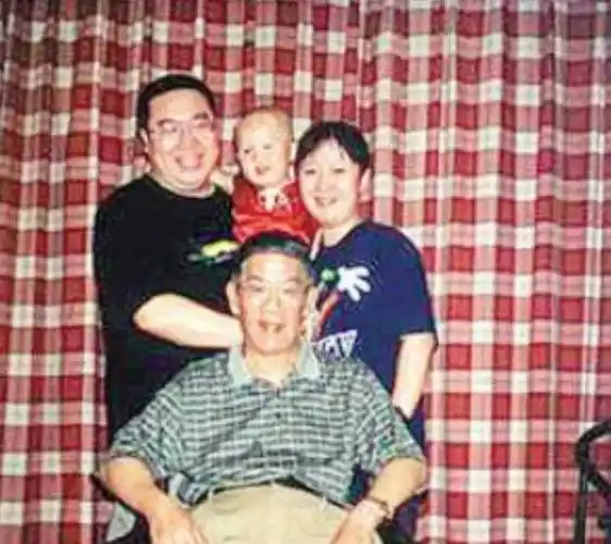 英达:分手后娶了梁欢,小儿子是他的骄傲,大儿子是他的心病_宋丹丹