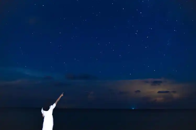 遥望星空