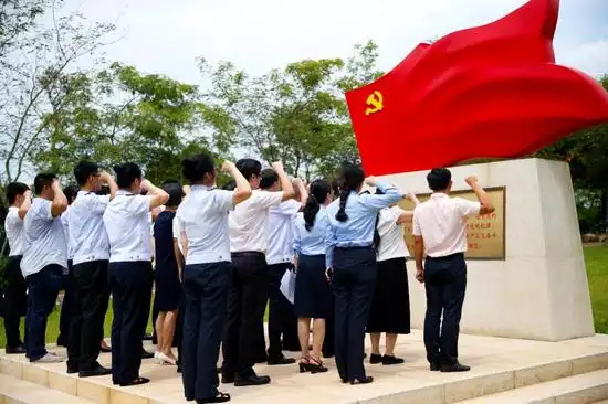 湛江市税务系统庆祝建党100周年书法美术摄影展