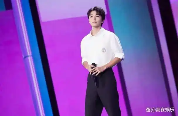 王俊凯与蔡依林同台献唱,粉丝尖叫连连!他的理想型居然是这些