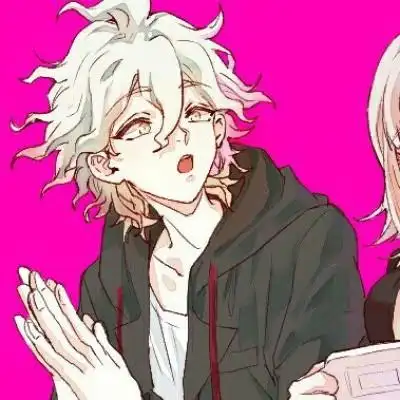 三人情侣头像两男一女 三角恋情侣头像三张最新