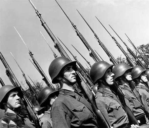 老照片;二战爆发前的苏联_士兵