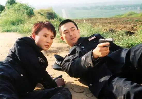 资料图片:电视剧《24小时警事》精彩剧照(2)