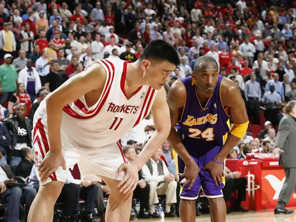 常规赛姚明pk科比_高清图集_新浪网