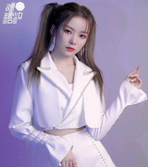 硬糖少女303创4总决赛造型新歌首秀全员双马尾好飒