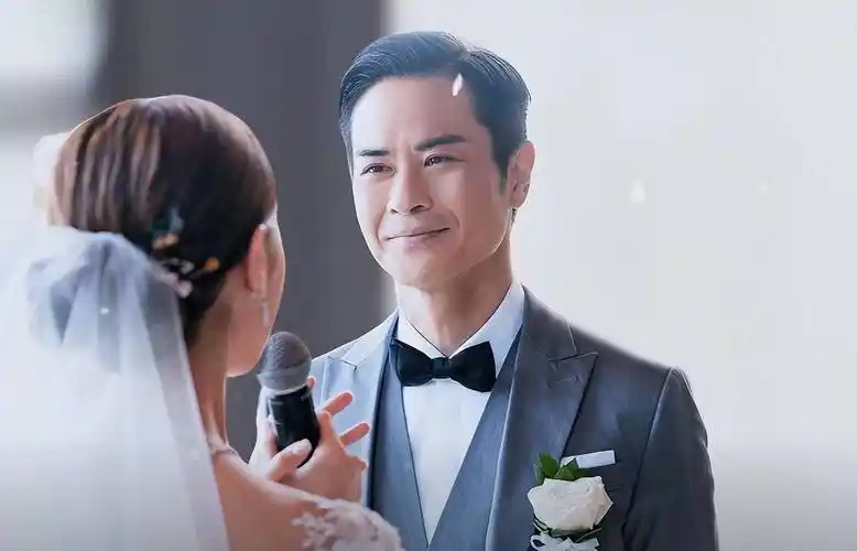 郑嘉颖&佘诗曼:他从不承认她,却被意外拍到偷偷约会_恋情_消息_感情