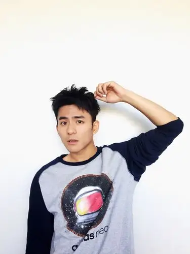 张植绿图片 张植绿帅气生活照图片