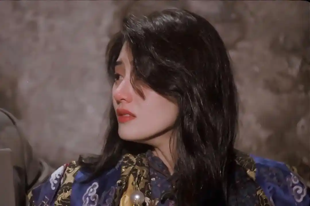 有人说最美不过李嘉欣年轻时候的李嘉欣到底有多美