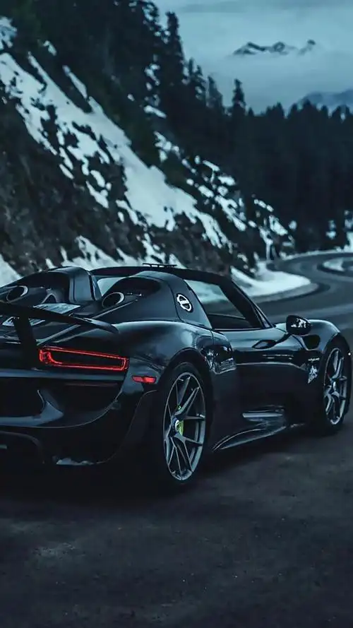 超霸气跑车壁纸:「顶级绝美汽车跑车屏保壁纸」炫酷带感,霸气奢华