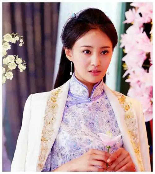 抓住彩虹的男人郑爽八个造型粉衣温婉白衣端庄