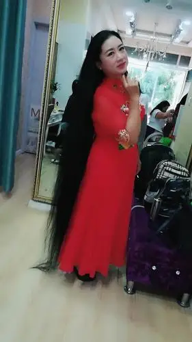 及地马尾和长发