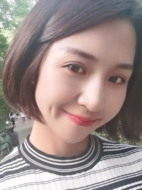 拥有酒窝的小姐姐也太甜美了吧!