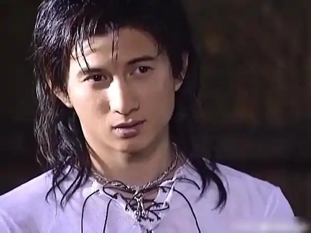 2002年《萧十一郎》,吴奇隆饰演萧十一郎,洒脱恣意的江湖侠客