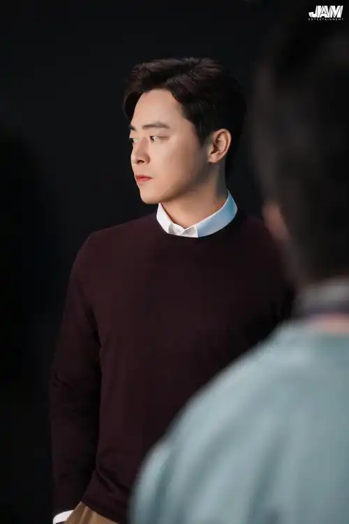 曹政奭的2022年呢