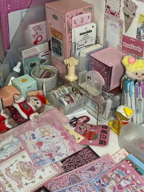 晒我的桌面  #布置自己的小房间  #卧室改造  #日常  #我的日常  #ins