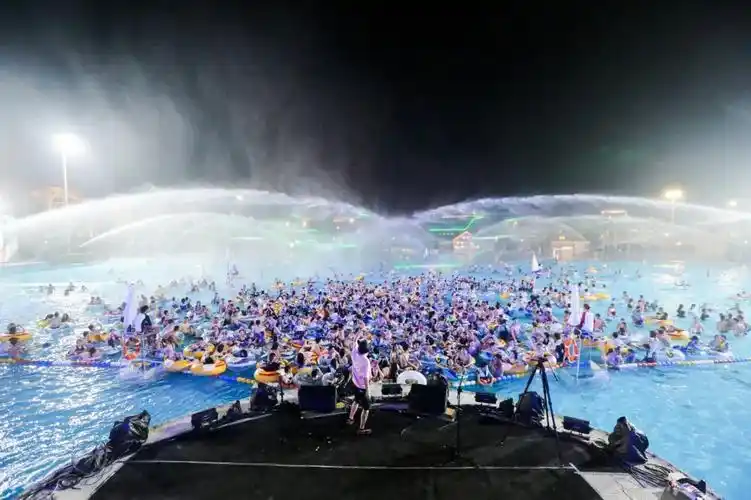 汪苏泷萧敬腾高天佐姚琛2021南京蓝鲸音乐节