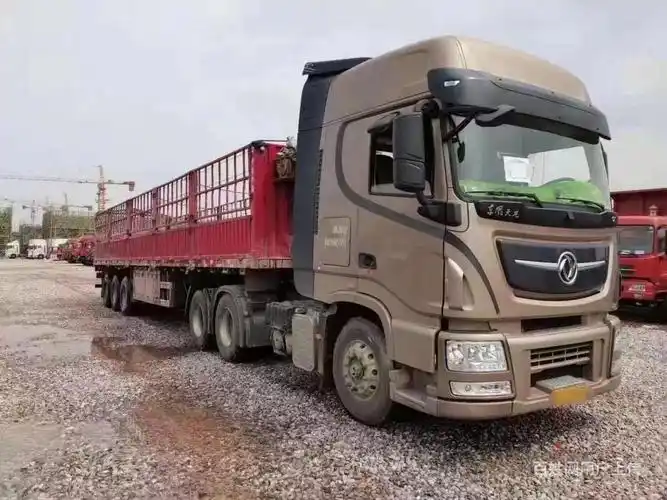 东风天龙旗舰 半挂车 13米高栏 560马力国5急