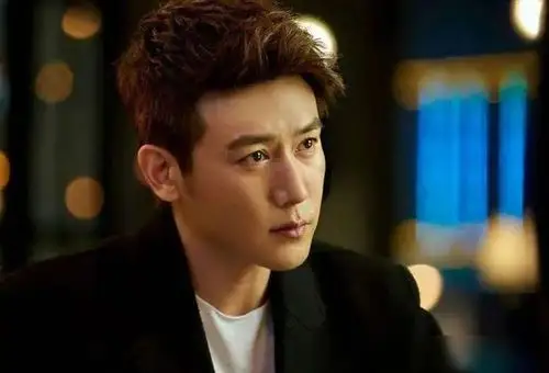 陆毅新剧火热上映上演霸道总裁式爱情女主角演技颜值双飞