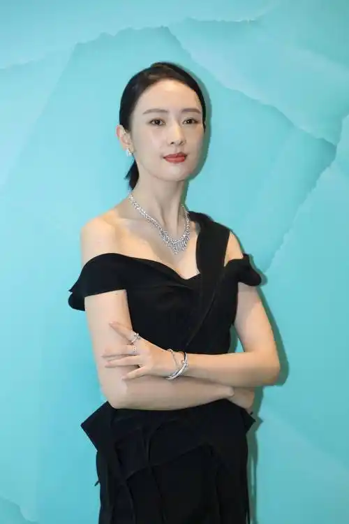 中国内地女演员童瑶经纪公司_电视剧_都市_上海