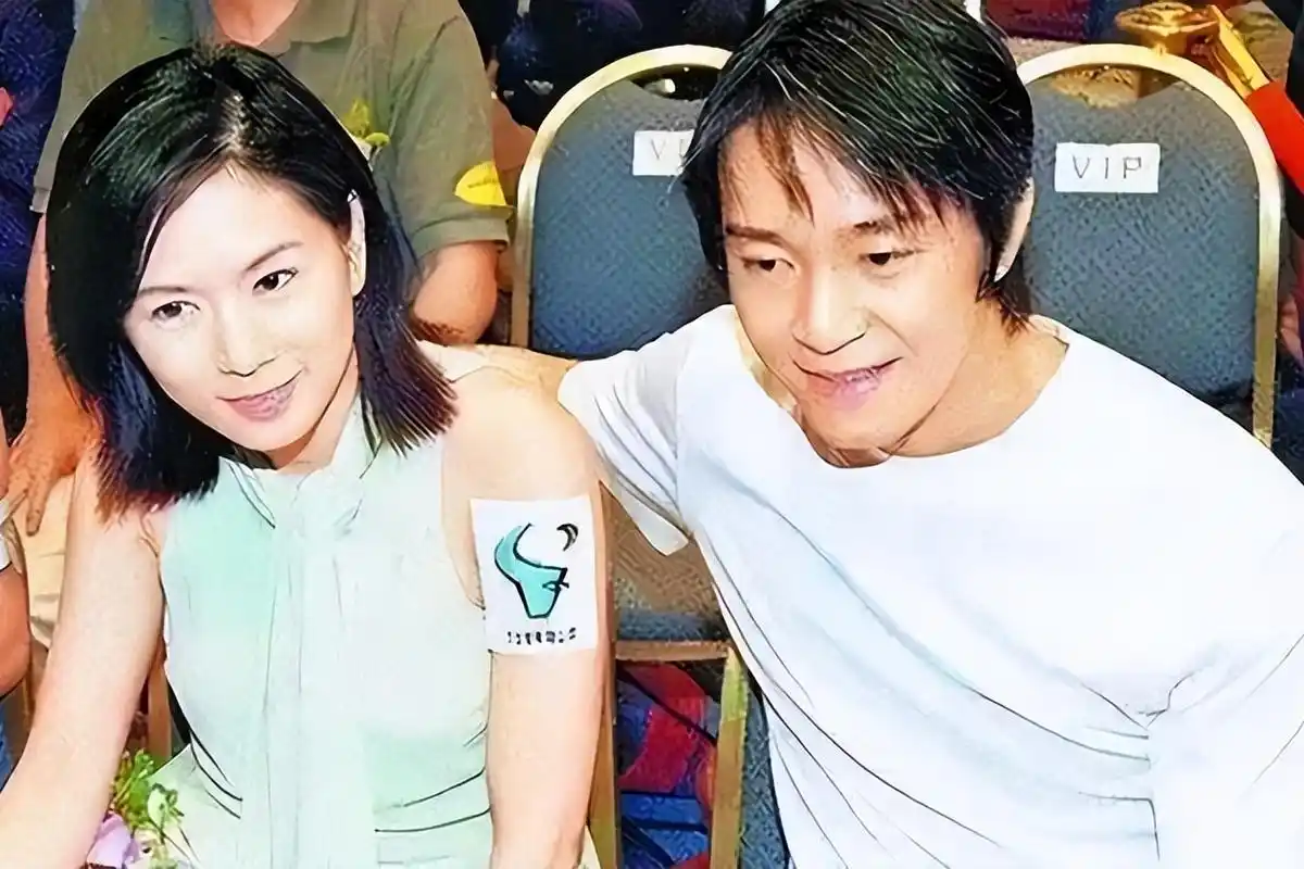 于文凤:单恋周星驰13年,8年赚22亿,分手后1800万律师费打水漂